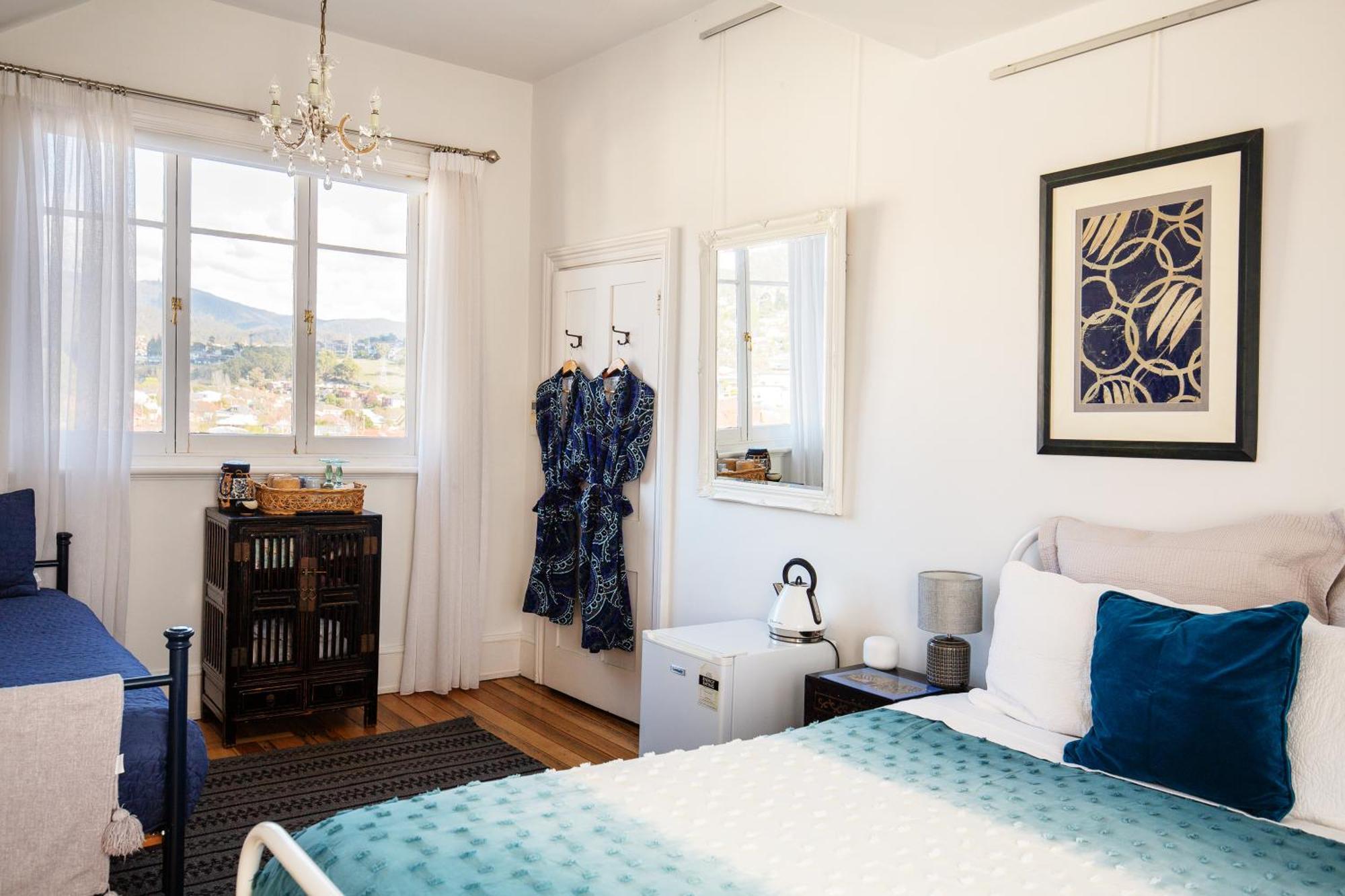 Assemblage Boutique Art B & B Hobart Exterior photo
